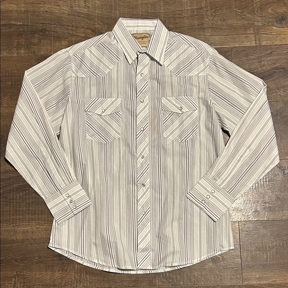 Wrangler Men's Casual Striped Button Down Shirt